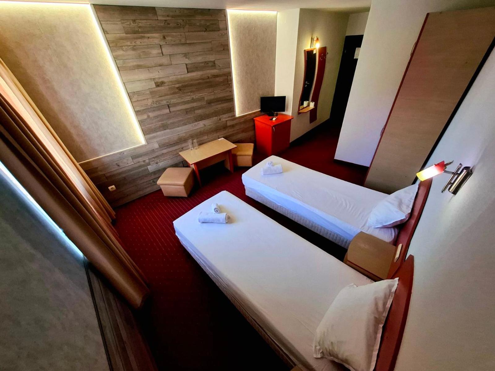 Korona Hotel Blagoevgrad Exterior foto