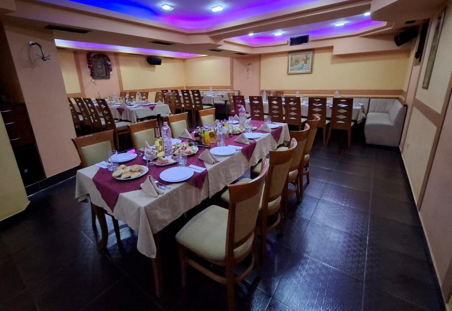Korona Hotel Blagoevgrad Exterior foto